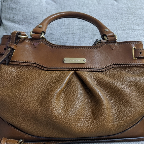 Burberry Handbags - Burberry " Hepburn"  nutmeg leather handbag